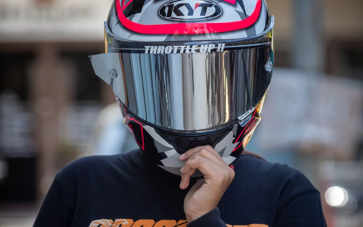 Hva betyr ECE 22.06 for motorsykkelhjelmer?